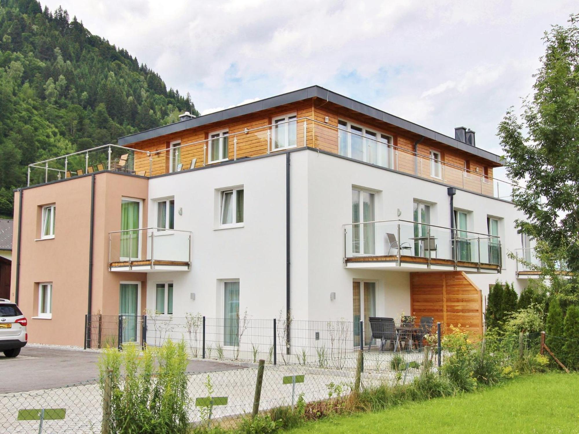 Beautiful Apartment Near Ski Area In Salzburg Zell am See Buitenkant foto